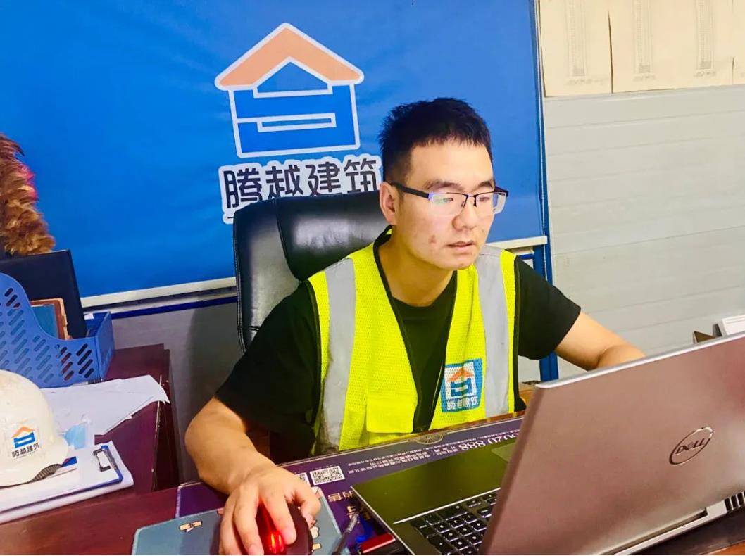 先鋒人物|擇一事、專(zhuān)一業(yè)的工地“超級(jí)鐵人”
